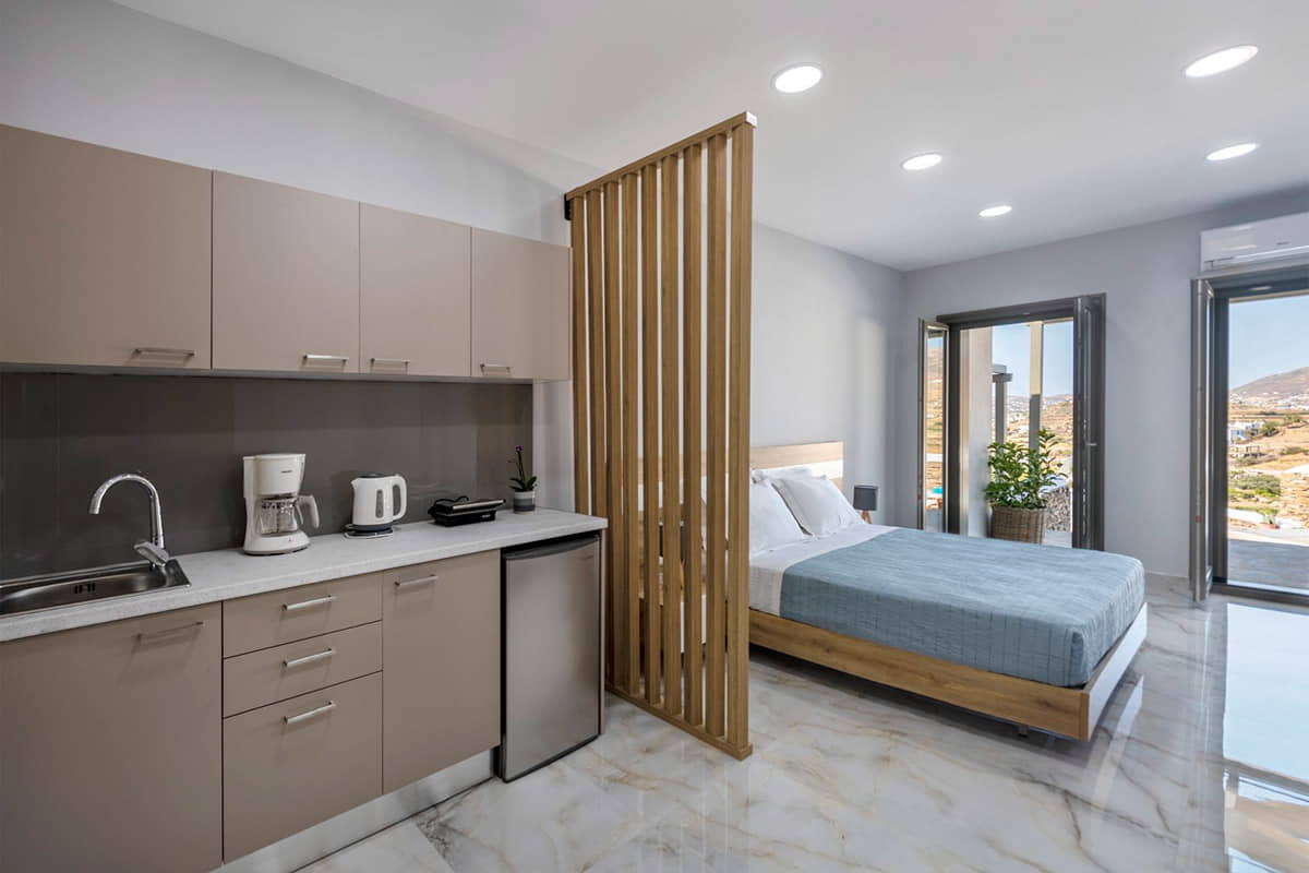 Peters Place Paros Resort