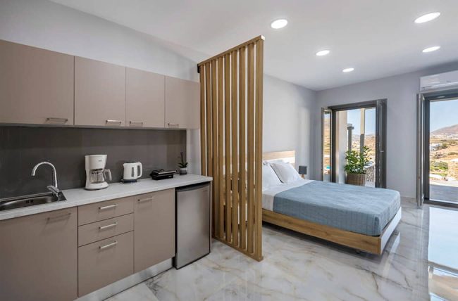 Peters Place Paros Resort